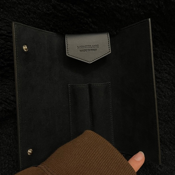 Montblanc Black Leather Pen Holder - Picture 2 of 4